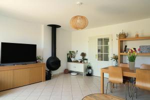 Picture of listing #328730642. Appartment for sale in Saint-Cyr-l'École