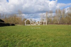 Picture of listing #328736275. Land for sale in Vernoil-le-Fourrier
