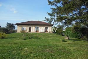 Picture of listing #328747557. House for sale in Assieu