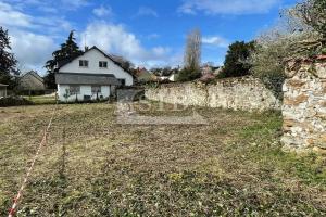Picture of listing #328775997. Land for sale in La Ville-du-Bois