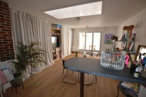 Picture of listing #328776117. Appartment for sale in Lille