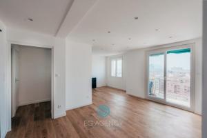 Picture of listing #328779787. Appartment for sale in Marseille