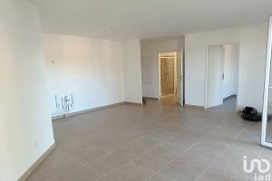 Picture of listing #328782594. Appartment for sale in Toulon