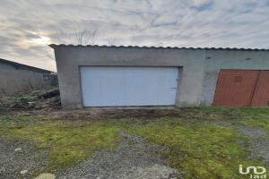 Thumbnail of property #328795626. Click for details