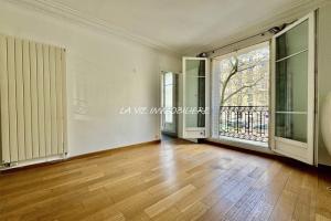Picture of listing #328801638. Appartment for sale in Paris