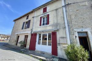 Picture of listing #328807880. House for sale in Champagne-Mouton