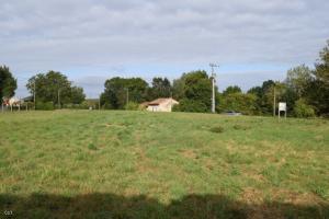 Thumbnail of property #328807881. Click for details