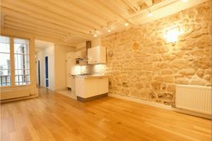 Picture of listing #328829333. Appartment for sale in Paris