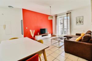 Picture of listing #328840857. Appartment for sale in Marseille