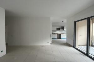 Thumbnail of property #328862966. Click for details
