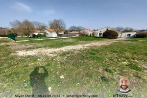 Picture of listing #328864593. Land for sale in Angoulême