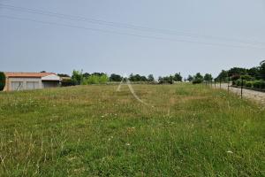 Thumbnail of property #328889197. Click for details