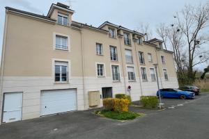Picture of listing #328902257. Appartment for sale in Étampes