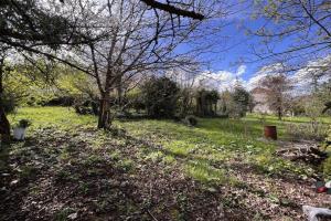 Picture of listing #328902345. Land for sale in Figeac