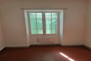 Picture of listing #328902615. Appartment for sale in Marseille