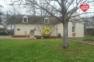Picture of listing #328908597. House for sale in Ainay-le-Château