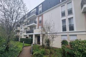 Picture of listing #328912760. Appartment for sale in Le Plessis-Bouchard