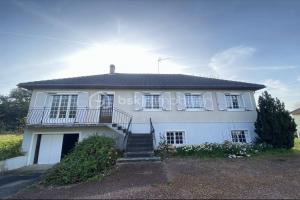 Picture of listing #328923381. House for sale in La Charité-sur-Loire