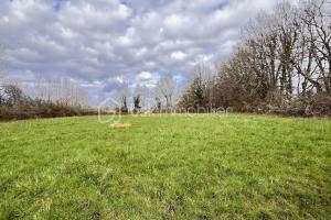 Picture of listing #328926181. Land for sale in Hautefort