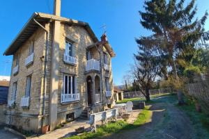 Picture of listing #328979669. House for sale in Mézières-sur-Seine