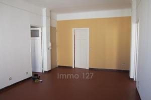 Picture of listing #328981157. Appartment for sale in Marseille
