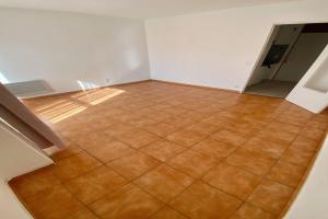 Picture of listing #328984119. Appartment for sale in Marseille
