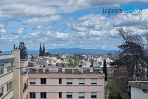 Picture of listing #328999468. Appartment for sale in Chamalières