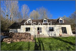 Thumbnail of property #329001677. Click for details