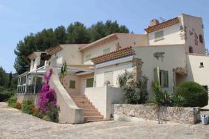 Picture of listing #329005785. House for sale in La Cadière-d'Azur