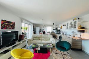 Picture of listing #329006741. Appartment for sale in Toulon