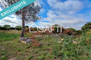 Picture of listing #329007536. Land for sale in Vouillé