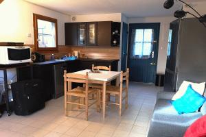 Picture of listing #329008338. Appartment for sale in Batz-sur-Mer