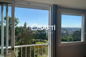 Picture of listing #329010367. Appartment for sale in Poitiers