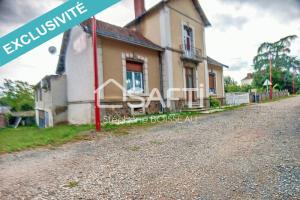 Picture of listing #329023325. House for sale in La Flèche