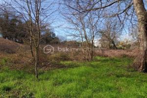 Picture of listing #329024142. Land for sale in Villedômer