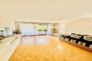 Picture of listing #329024741. Appartment for sale in Paris
