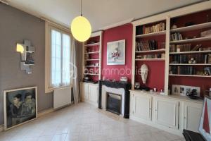 Picture of listing #329026632. House for sale in Cognac