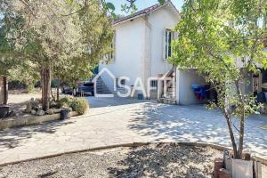 Picture of listing #329026992. House for sale in Marseille