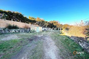 Picture of listing #329029363. House for sale in Uzès