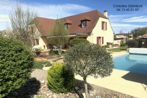 Picture of listing #329041998. House for sale in Sarlat-la-Canéda