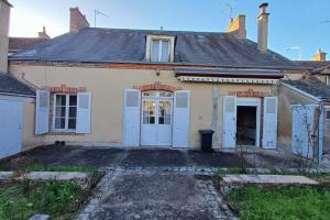 Picture of listing #329044843. House for sale in Cloyes-sur-le-Loir
