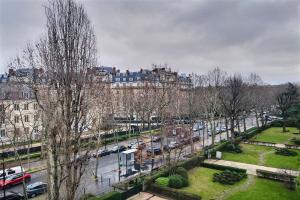 Picture of listing #329045260. Appartment for sale in Neuilly-sur-Seine