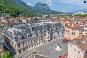 Picture of listing #329045918. Appartment for sale in Grenoble