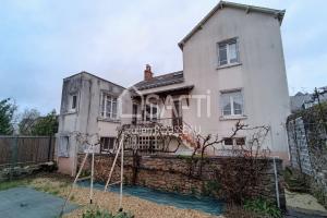 Photo de l'annonce nº 329060397. Maison à vendre sur Sablé-sur-Sarthe