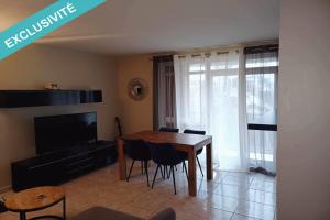 Picture of listing #329062176. Appartment for sale in Palaiseau