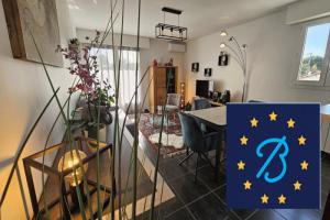 Picture of listing #329062369. Appartment for sale in Royan