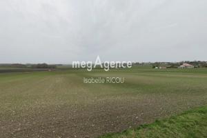 Picture of listing #329070131. Land for sale in Étaules