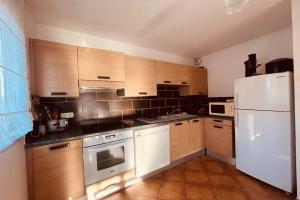 Picture of listing #329071681. Appartment for sale in Nîmes