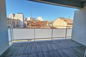 Picture of listing #329077905. Appartment for sale in Marseille