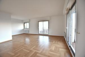 Picture of listing #329078719. Appartment for sale in Arcachon